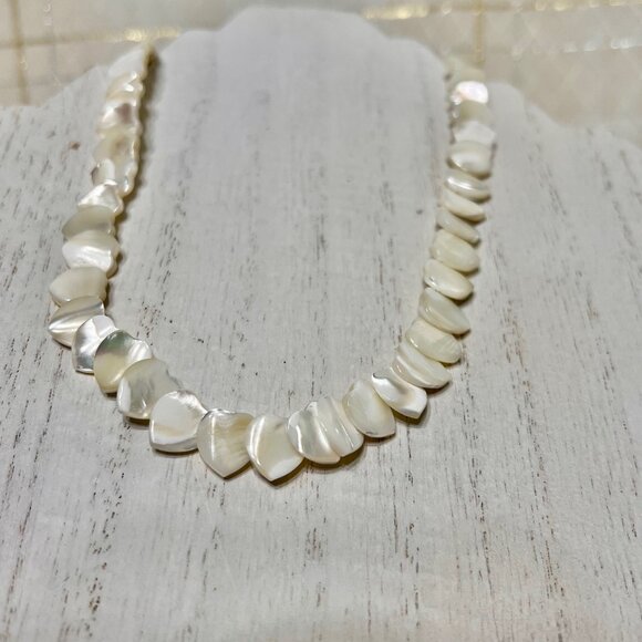 unbranded Jewelry - Vintage Mother of Pearl Necklace and Earrings, Shell Necklaces, Heart Jewelry